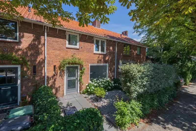 Gezinswoning Bennebroek 3 slaapkamers diepe tuin