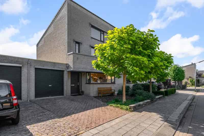Huis te koop: Barbeel 6 1562 KM Krommenie | Funda