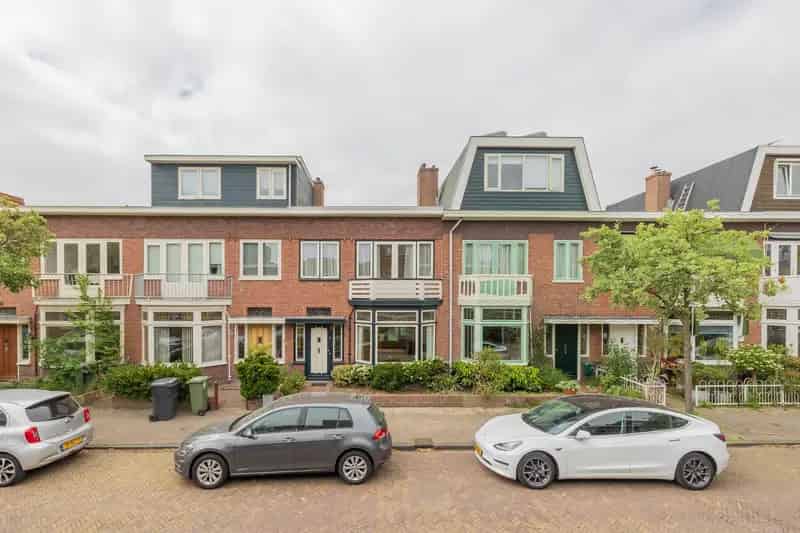Jaren 30 woning Haarlem uitbouwmogelijkheden 95m2