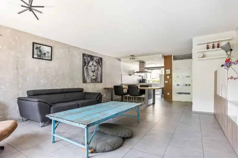 Ruime 5-kamer Tussenwoning Rotterdam Nesselande Energielabel A
