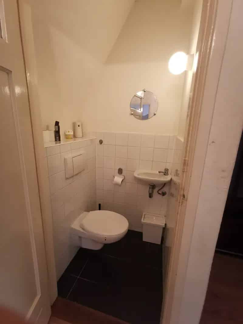 room for rent, 1 km from centre