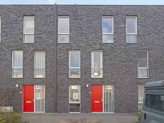Moderne Tussenwoning 157m2 Purmerend 4 slaapkamers Energielabel A 14 Zonnepanelen