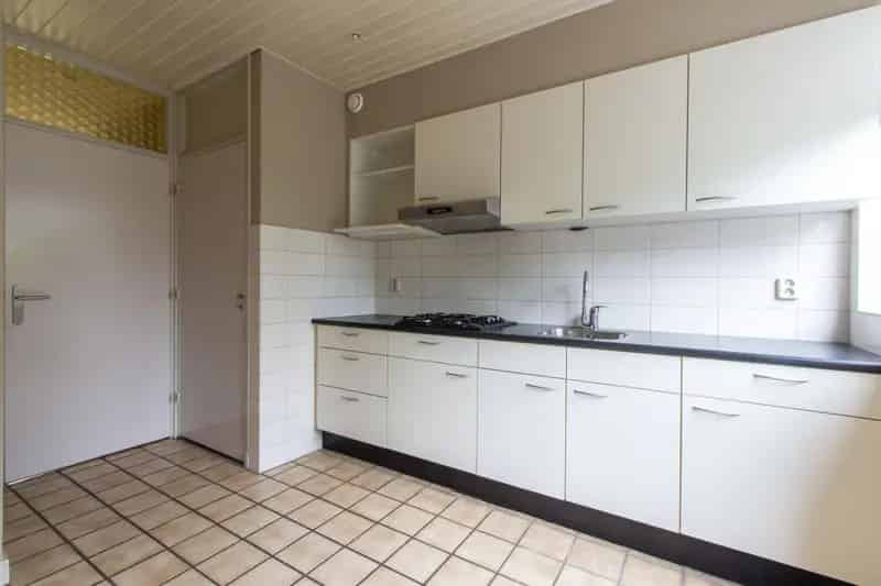 Tussenwoning Beesel 3 slaapkamers tuin berging