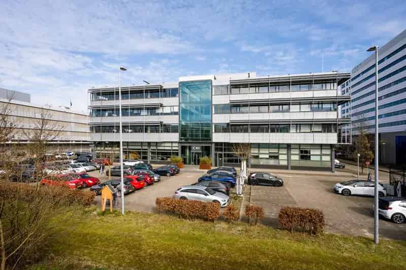 Kantoorruimte te huur Amsterdam Sloterdijk 8600m²