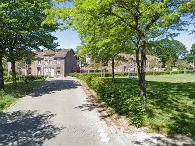 Kamer Hoofdstraat Hoensbroek 17m2