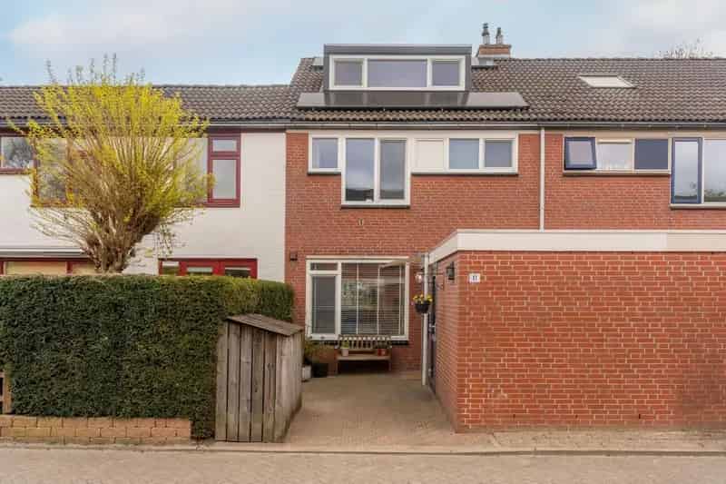 Ruime gezinswoning 5 slaapkamers Hoeve