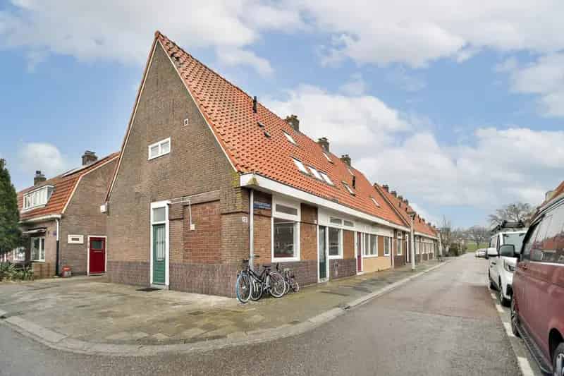 Huis te koop Amsterdam Noord: Dubbele bovenwoning met 2 appartementen