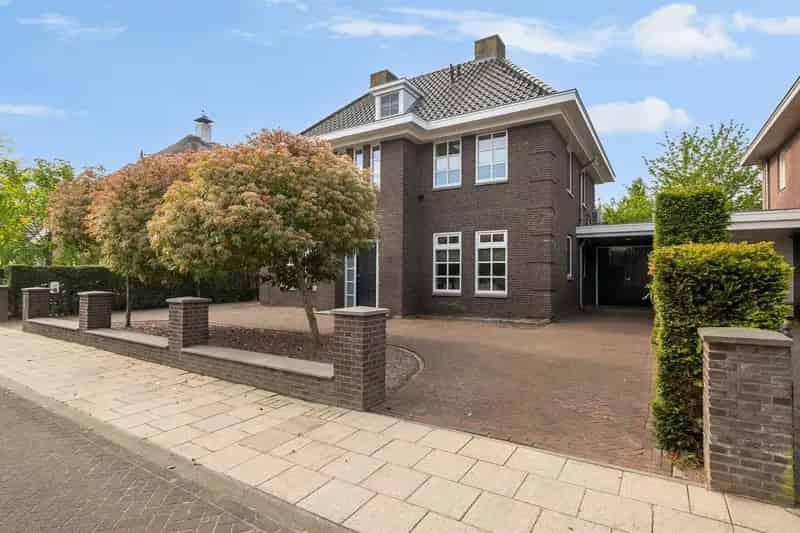 Luxe Villa met Wellness en 5 slaapkamers te Huissen