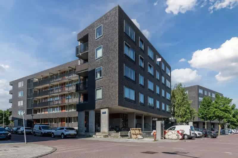 Ruim 3-kamerappartement Amsterdam Nieuw-West