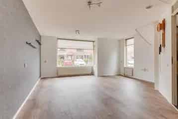 5 Kamer Eengezinswoning Tuitjenhorn 4 Slaapkamers Te Huur