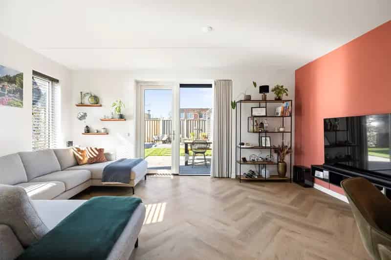 Duurzame Hoekwoning Deventer  A+++ 9 Zonnepanelen Instapklaar