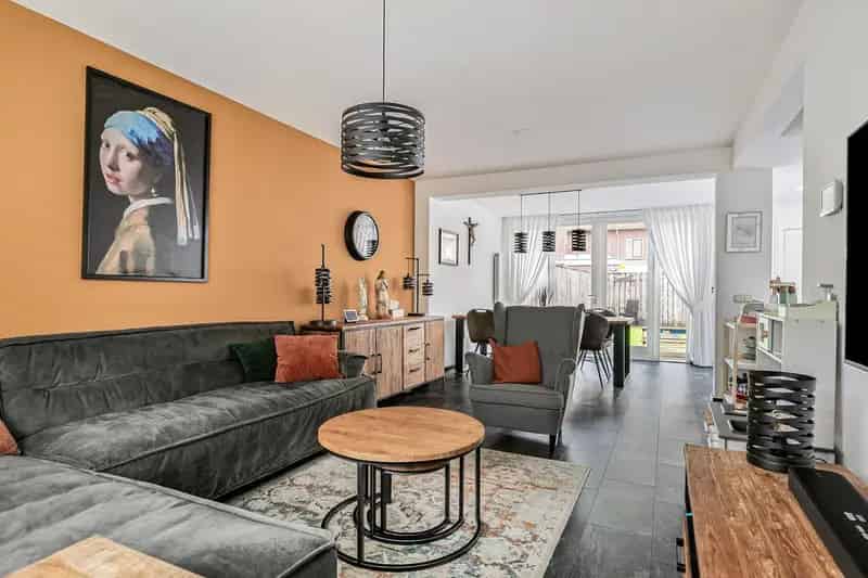 Uitgebouwde Tussenwoning 3 Slaapkamers Tilburg