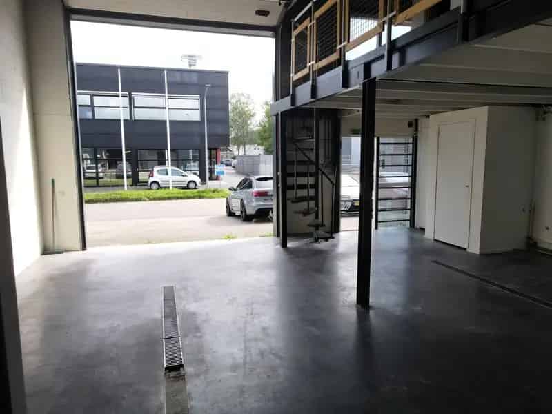 Bedrijfsruimte te koop Almere 165m²