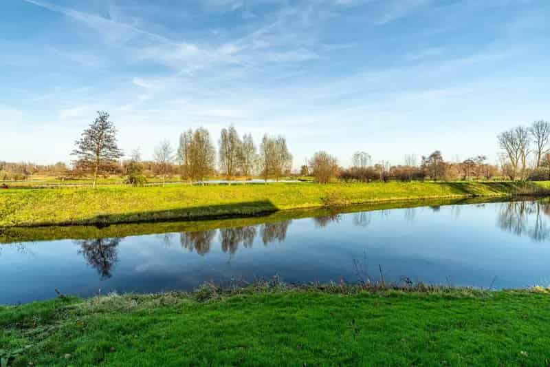 Ruime 6 Kamer Eengezinswoning Leiden Merenwijk