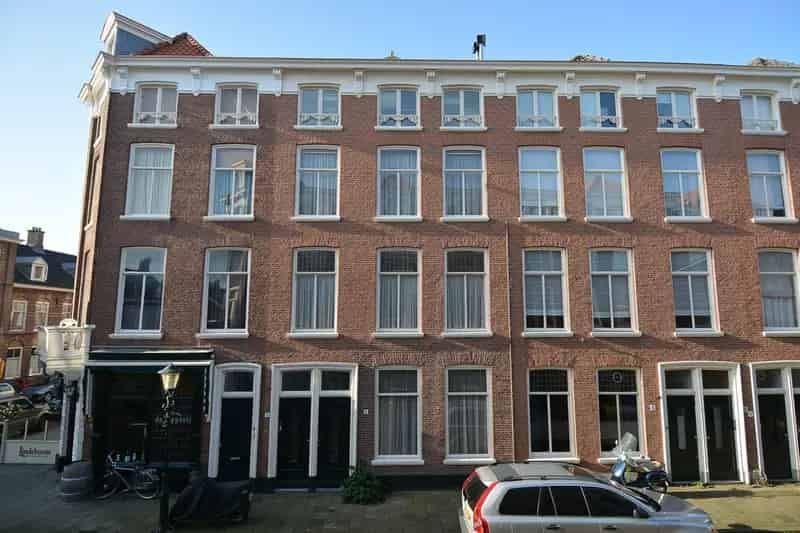 Familiewoning nabij Bankastraat 4 slaapkamers 2 badkamers balkon