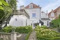 330m2 Winkelruimte met Bovenwoning te Brielle