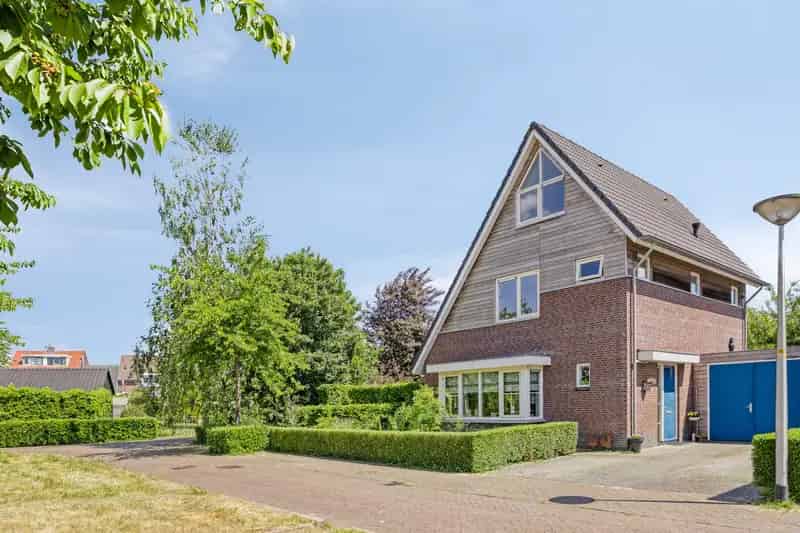 Vrijstaande woning Zutphen 4 slaapkamers grote tuin
