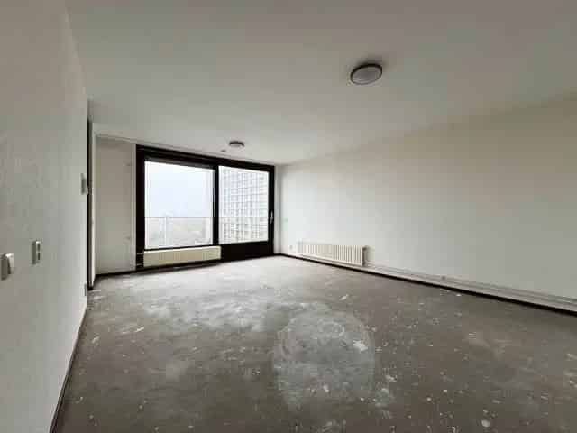 3 Kamer Appartement Maastricht Per Direct Beschikbaar