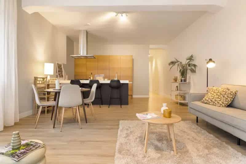 Loft Amsterdam Jordaan 77m2 Hoge Plafonds Industrieel