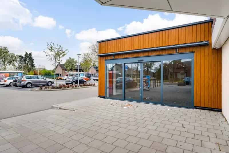 Winkel te Huur Weert Boshoverweg 106m2 Nabij Albert Heijn