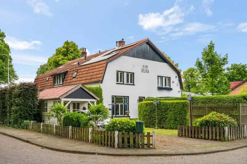 Huis te koop Renkum:  Karakteristieke woning met schuur atelier