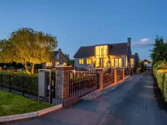 Luxe Villa te Amstelveen 412m2 3 Studio's Grote Tuin