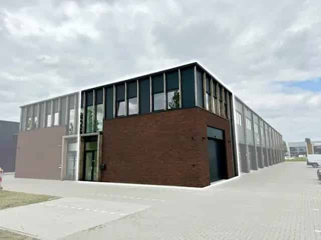 Kantoor te huur Druten 110m² Energieweg