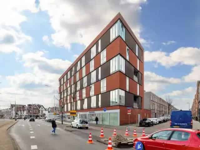 Licht 4 Kamer Maisonnette nabij Station Hollands Spoor