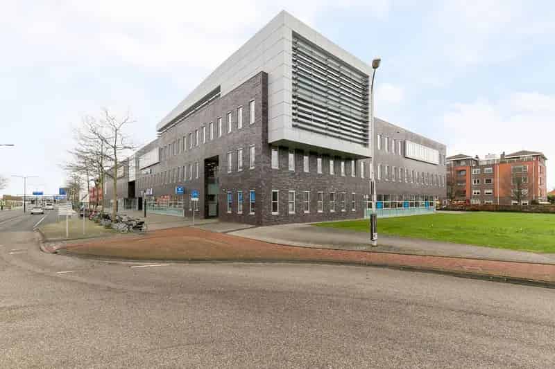 Kantoorruimte Heerenveen A32 NS-station