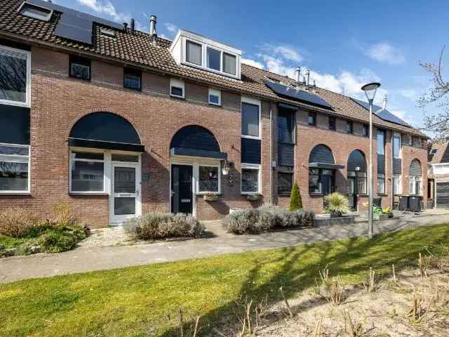 Ruime Eengezinswoning 3 Slaapkamers Zoomwijck Oud Beijerland