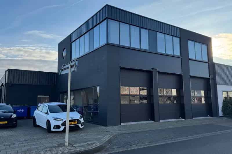 Bedrijfshal te huur Eindhoven Achtse Barrier