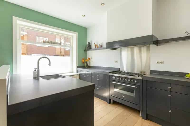 Luxe Benedenwoning Oud Zuid 3 slaapkamers Sauna 180m2