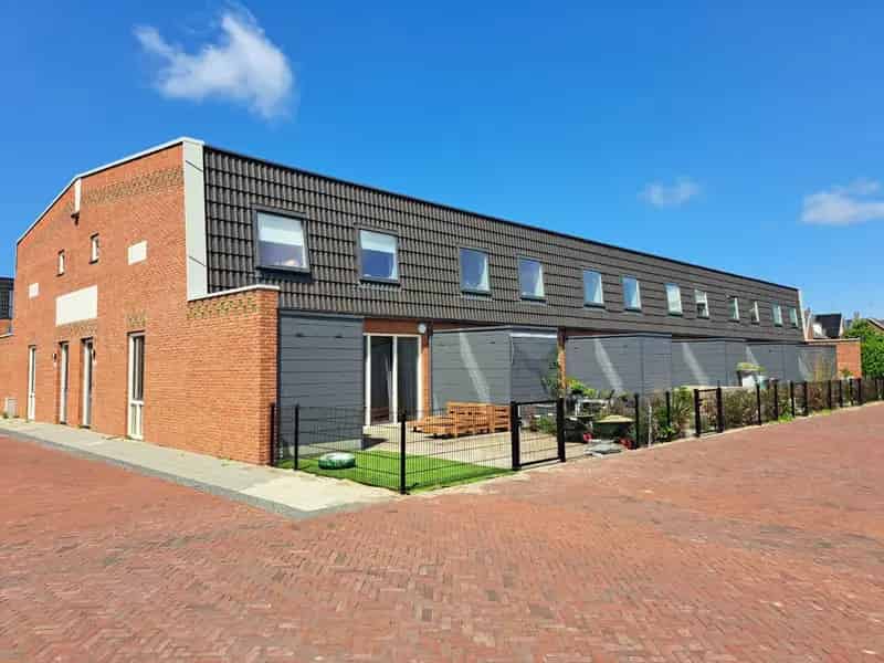 Te huur: 2 Slaapkamer Rug-aan-rug woning Noordwijkerhout