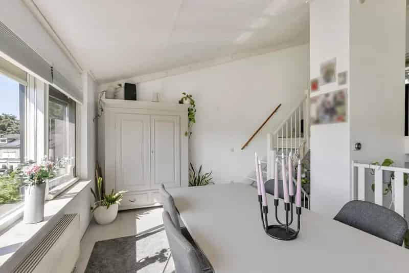 Ruime Split Level Woning 3 Slaapkamers Huissen