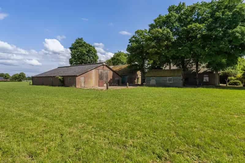 Agrarische Bestemming met Vrijstaande Woning Lunteren