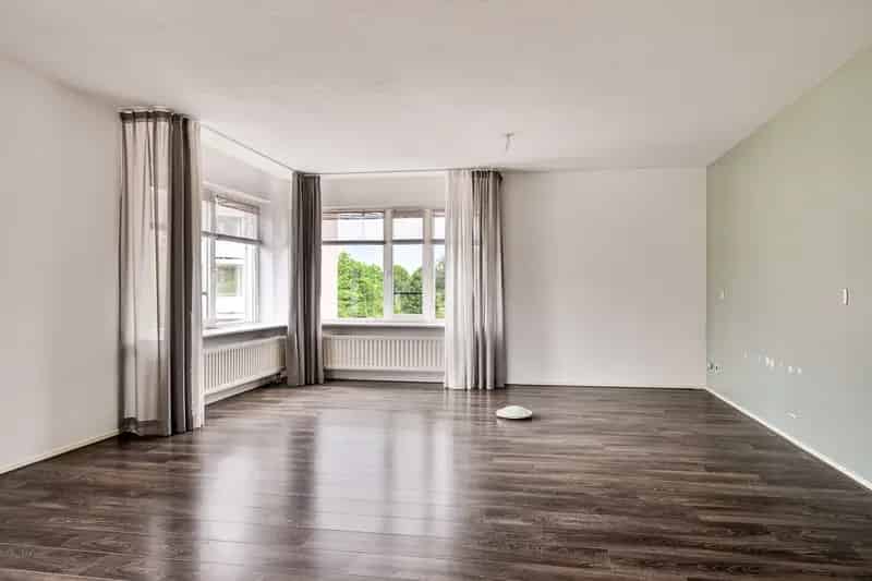 Ruim appartement 87m2 Almere met parkeerplek en berging