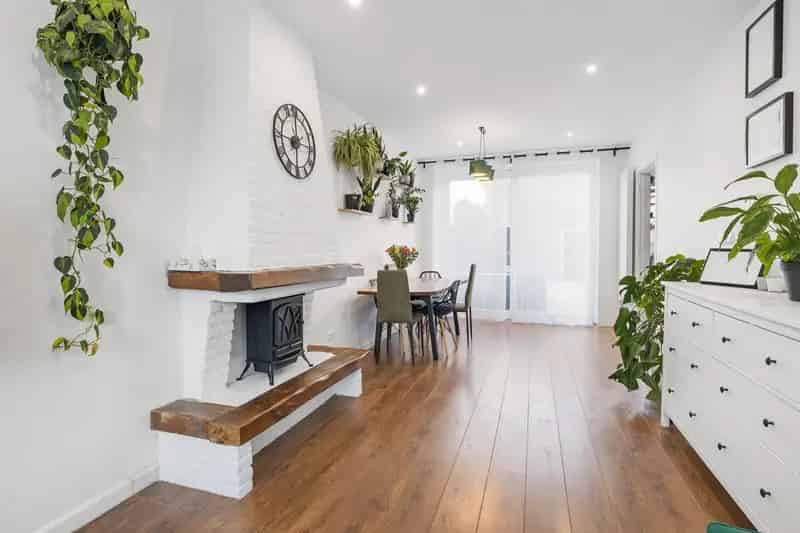 Jaren 30 woning Hoogvliet 102m2 4 slaapkamers duurzaam gerenoveerd