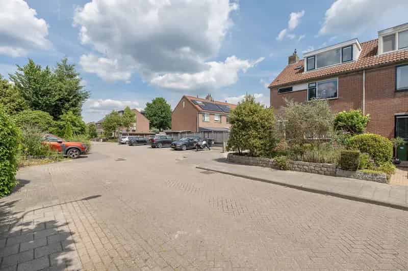 Huis te koop: Aartseveen 86 3755 VE Eemnes | Funda