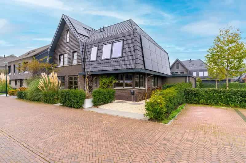 Luxe Villa te Koop Blaricum 4 slaapkamers Zwembad Sauna