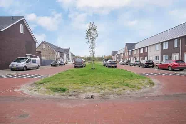 Ruime Tussenwoning Sneek 3 Slaapkamers Energiezuinig