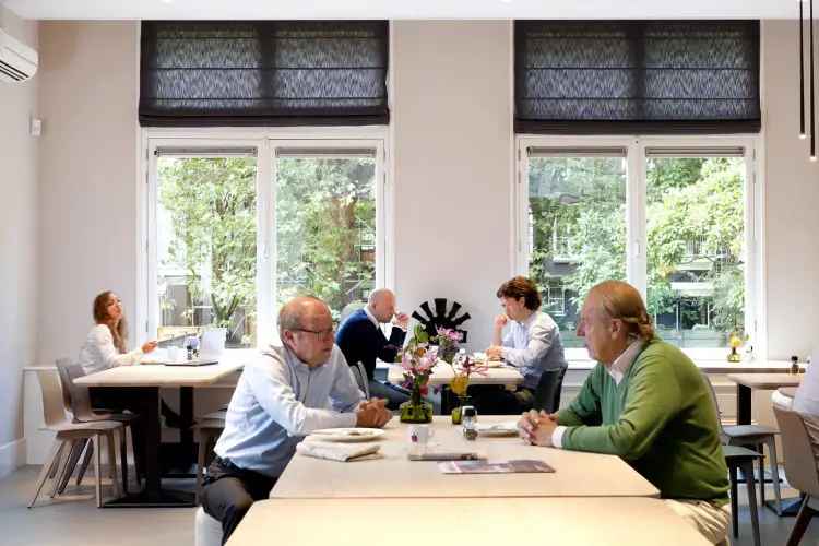 Kantoorruimte Amsterdam Herengracht: Luxe & Functioneel