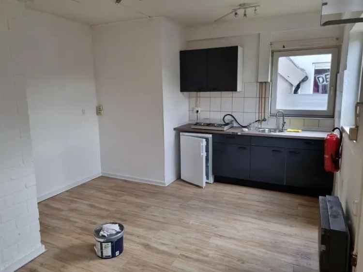 Studentenappartement  Nieuwe Badkamer  Centraal Gelegen