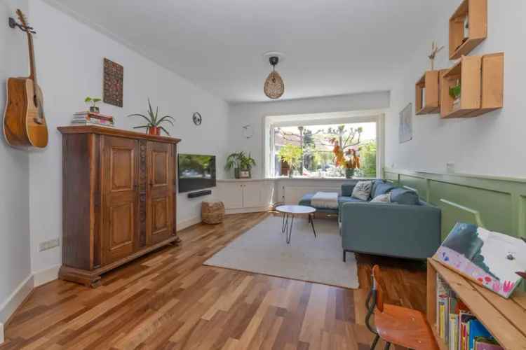 Huis te koop Hilversum: 3 Slaapkamers Ruime Tuin Astronomische Wijk