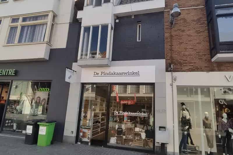Winkel te Huur Breda Ginnekenstraat 357m²