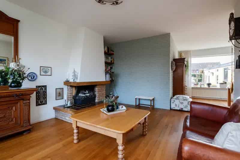 Ruime 2-onder-1-kapwoning te koop in Scherpenzeel