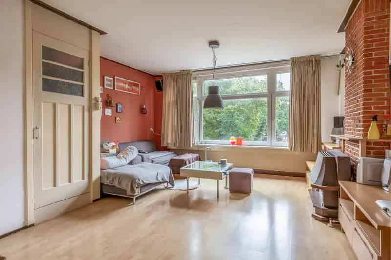 3 Kamer Bovenwoning Rotterdam Zweedsestraat