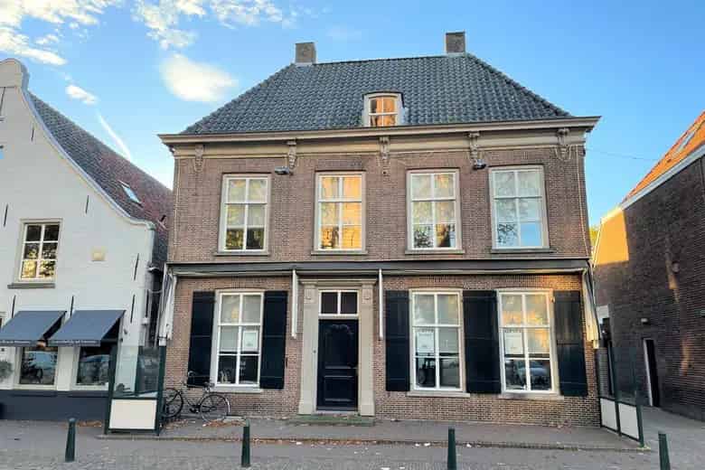 185m2 Winkelruimte te Huur Oirschot Centrum Rijksmonument