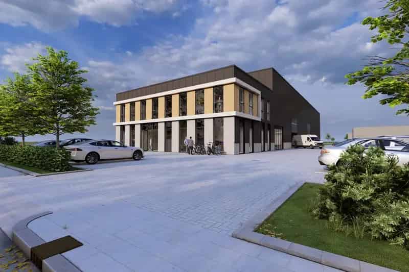 Bedrijfshal te huur Leek 2281m2  Energieneutraal Kantoorruimte Magazijn