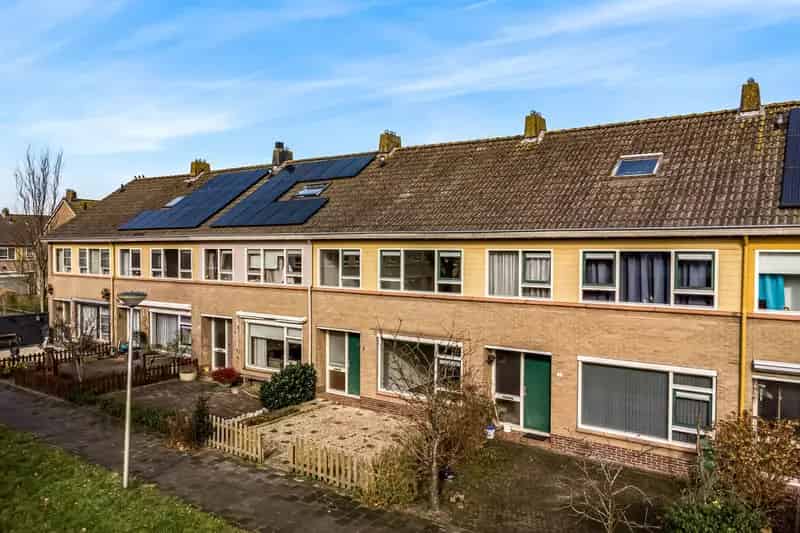 Huis te koop Muiden 5 slaapkamers grote tuin modernisering