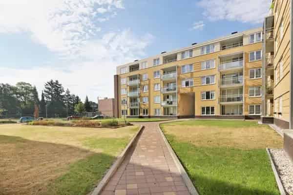 Moderne 3 Kamer Flatwoning te Huur Roermond Stationspark